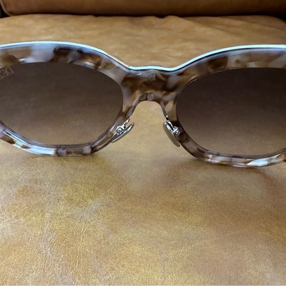 Dezi Charge It Sunglasses - Picture 7 of 11